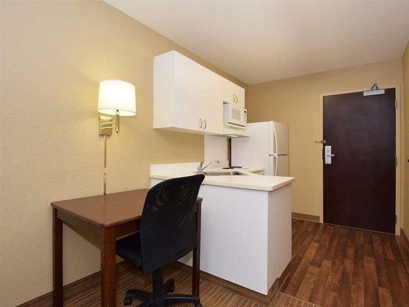 Extended Stay America Select Suites - Austin - Northwest - Lakeline Mall Exterior photo